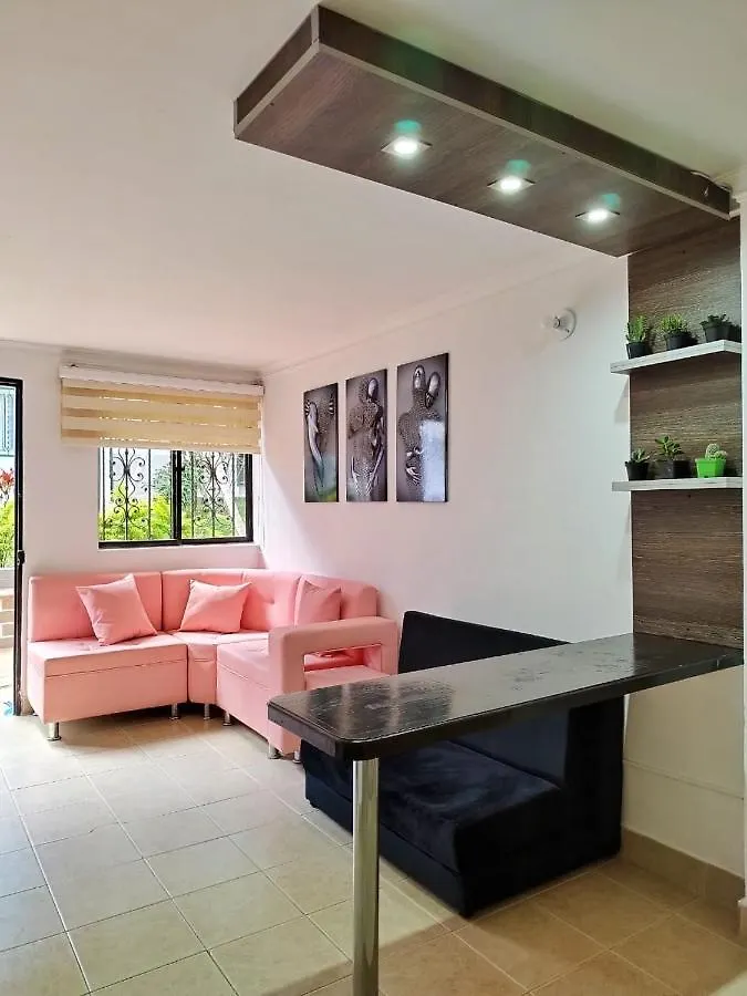 Apartamento Quintas De San Javier Medellin Homestay